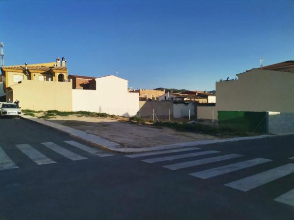 Terreno en Fines thumbnail 2