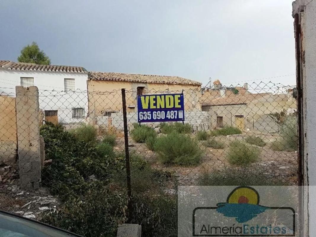 Terreno en venta en Albox, Almería photo 2