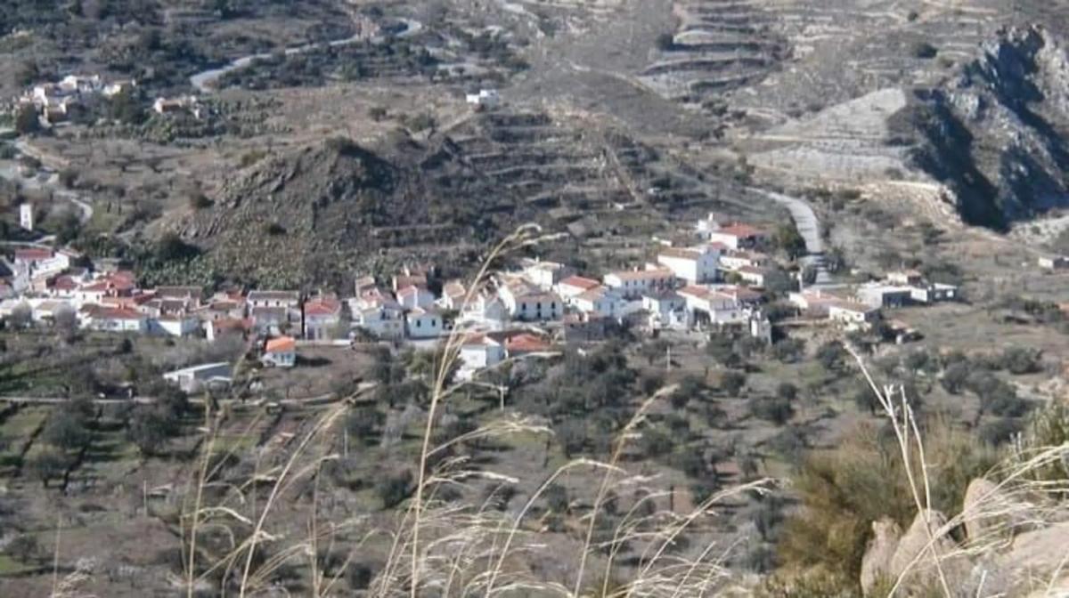 Terreno en venta en Lubrín, Almería photo 1