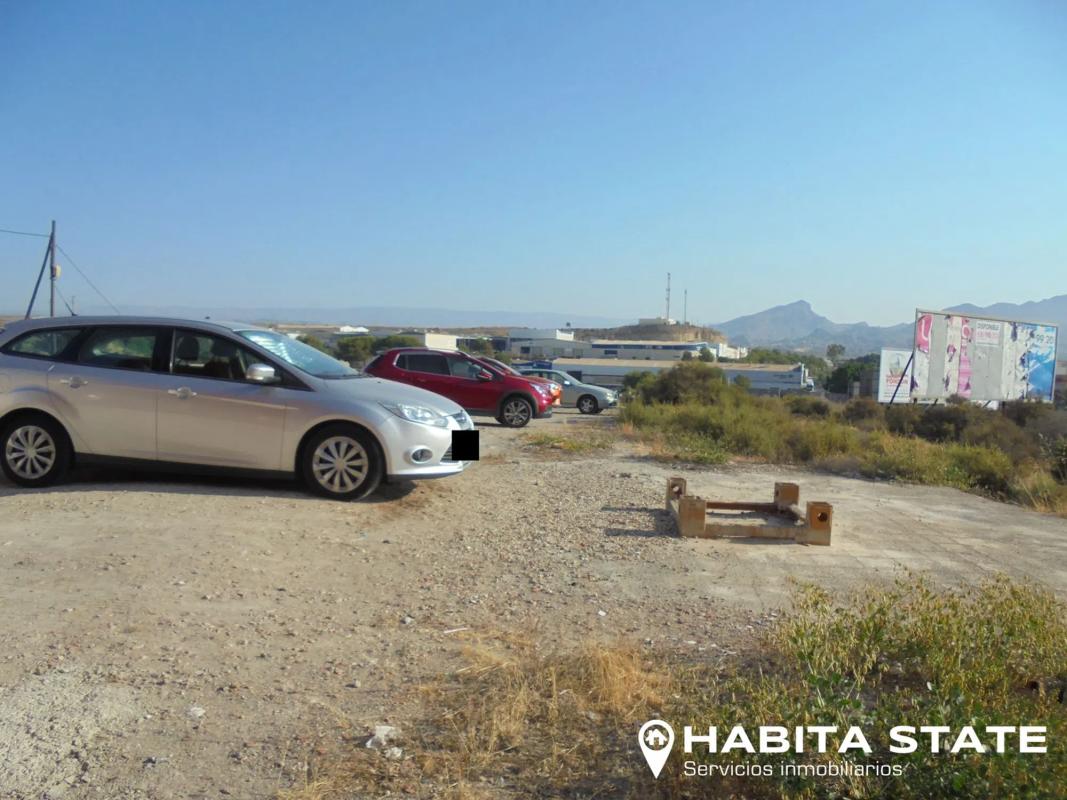 Terreno en venta en Benahadux, Almería photo 1
