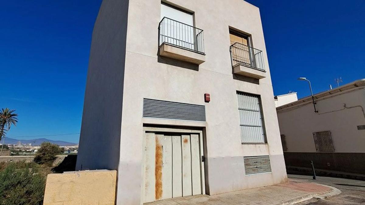 Terreno en venta en Pechina, Almería photo 2