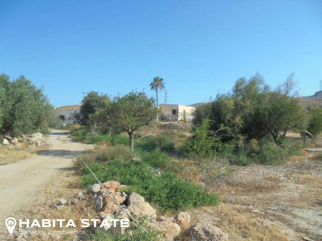 Terreno en venta en Benahadux, Almería photo 5
