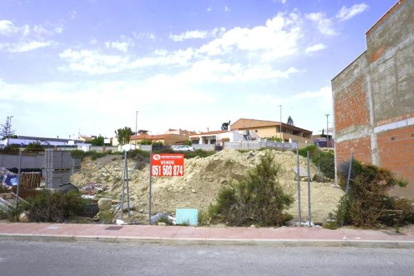 Terreno en calle el Azor photo 1