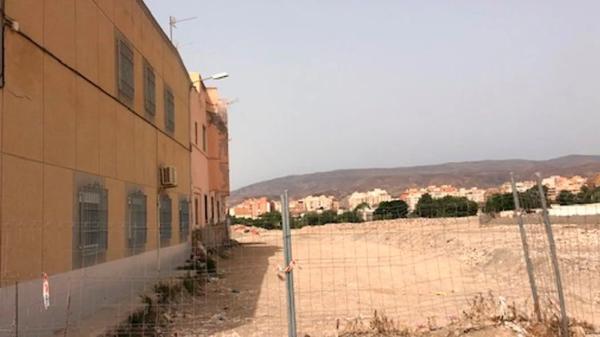 Terreno en calle Rosa Chacel photo 1