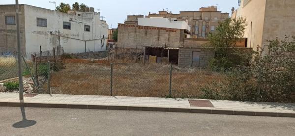 Terreno en calle Alameda, 18 photo 1