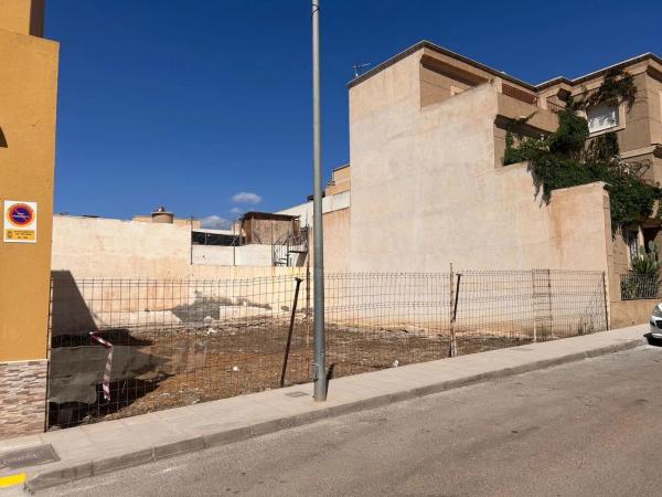 Terreno en calle Saturno, 12 photo 2
