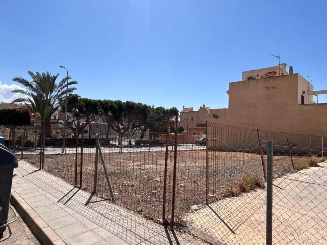 Terreno en venta en Pechina, Almería photo 5
