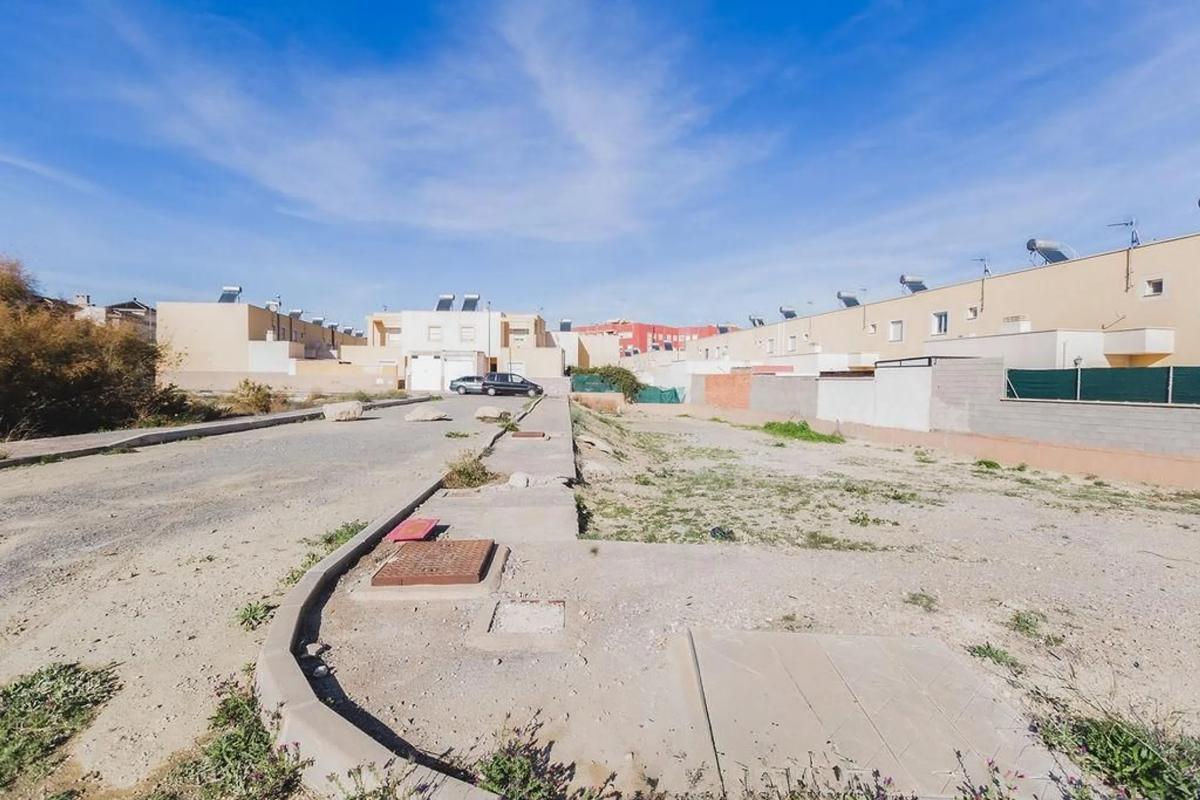 Terreno en venta en Huércal de Almería, Almería photo 2