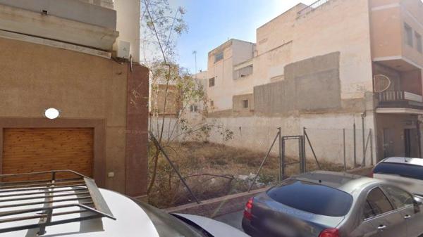Terreno en Centro-Rambla thumbnail 1