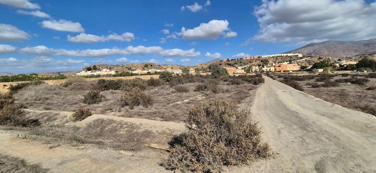 Terreno en venta en Rioja, Almería photo 4