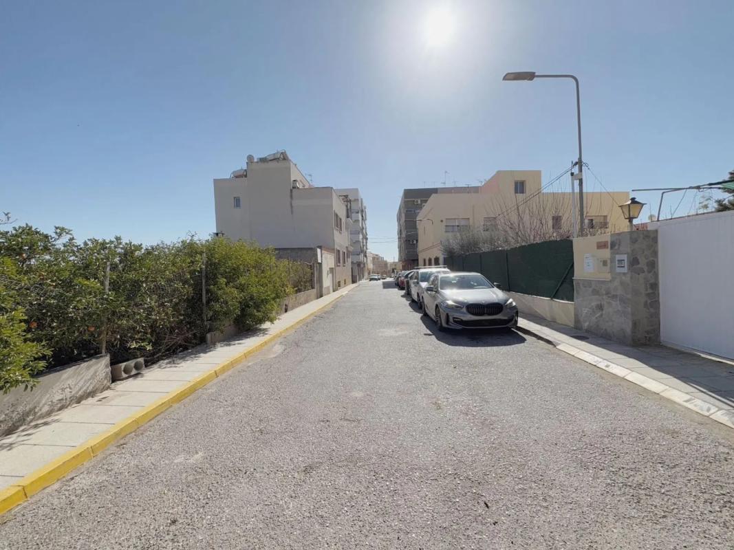 Terreno en venta en Pechina, Almería photo 3