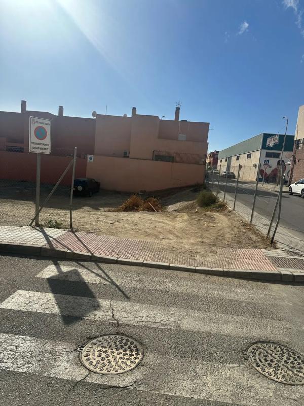 Terreno en venta en Huércal de Almería, Almería photo 2