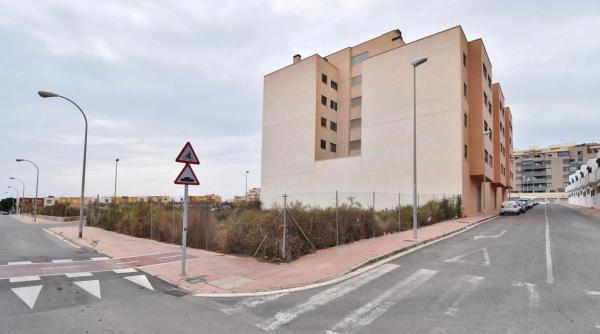 Terreno en calle Escorpio thumbnail 2