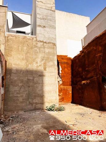 Terreno en calle Maldonado Entrena, 23 thumbnail 1