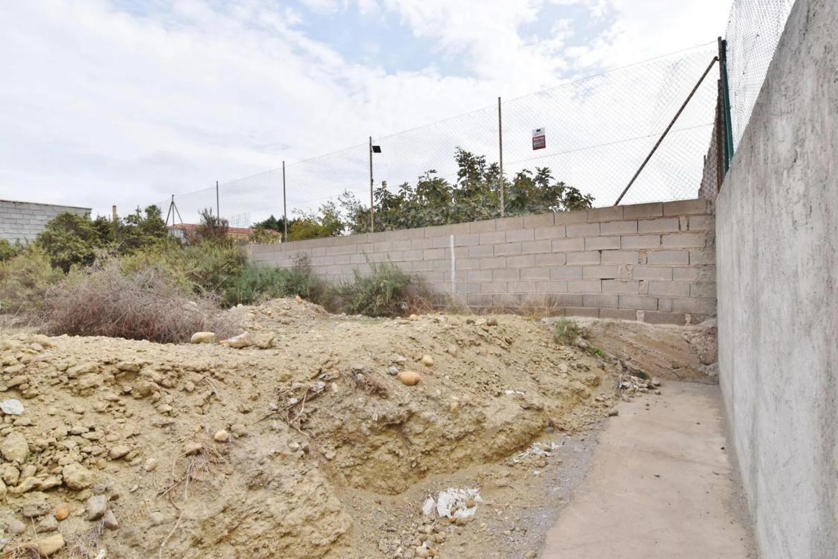 Terreno en venta en Viator, Almería photo 5