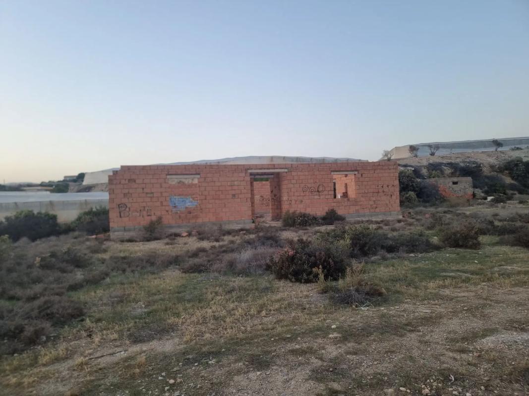 Terreno en venta en Viator, Almería photo 4