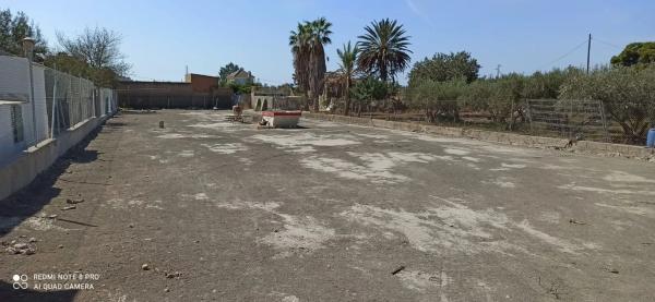 Terreno en calle la parra, 3 thumbnail 1