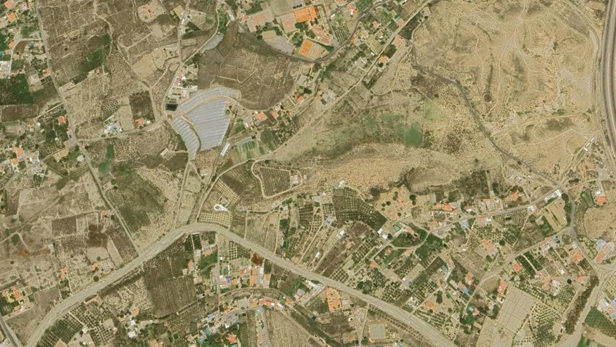 Terreno en venta en Pechina, Almería photo 3