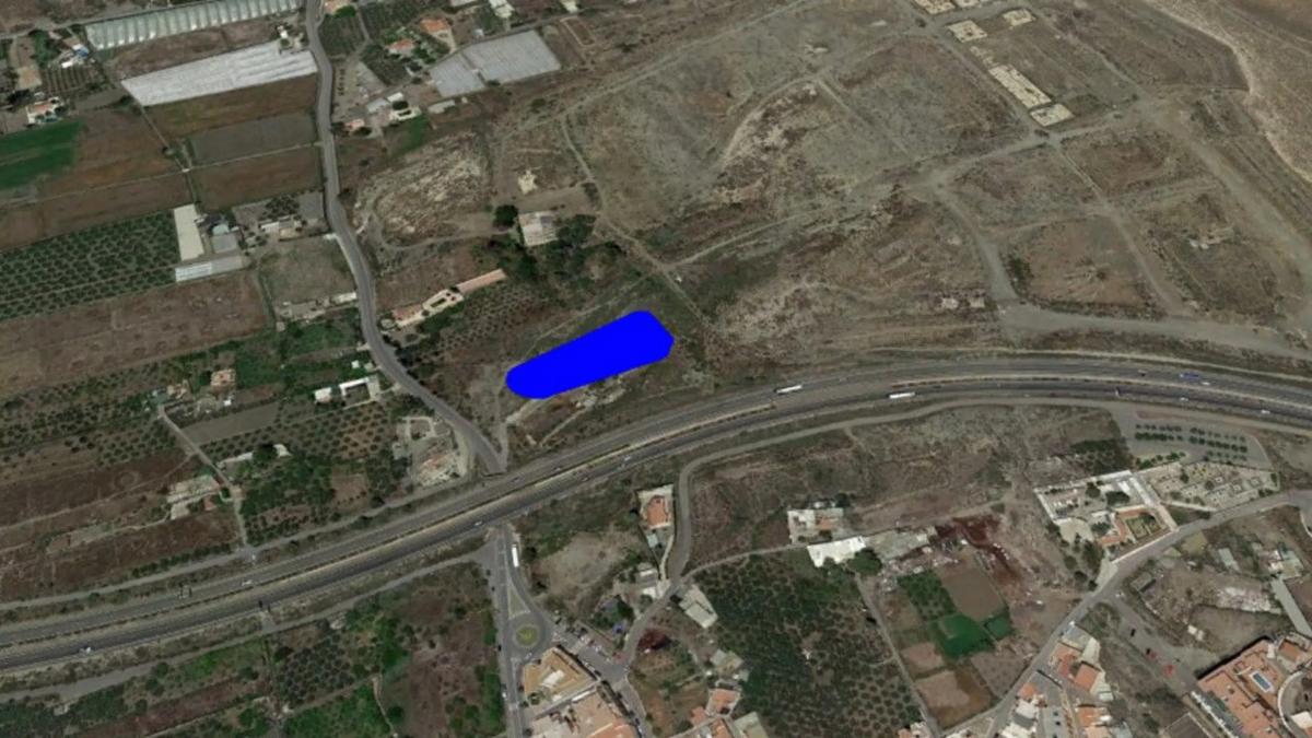 Terreno en venta en Viator, Almería photo 2