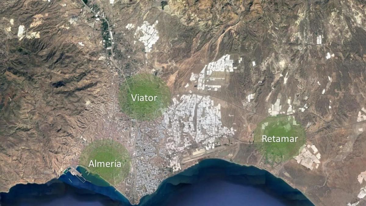 Terreno en venta en Viator, Almería photo 5