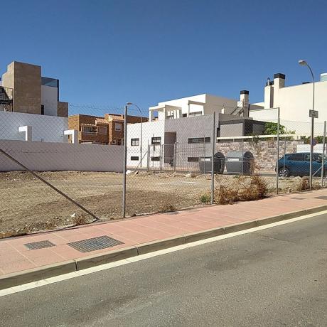 Terreno en calle Universo, 18 photo 2