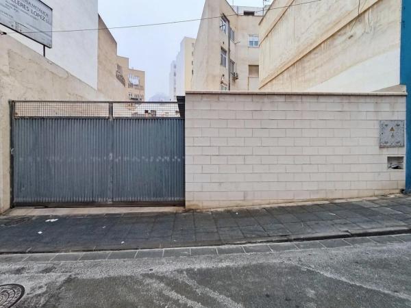 Terreno en calle Cruz de Robles, 19 photo 4