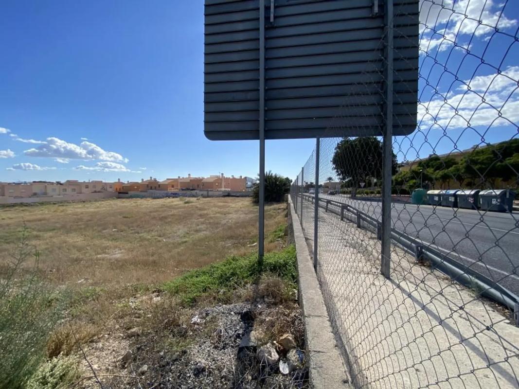 Terreno en venta en Huércal de Almería, Almería photo 4