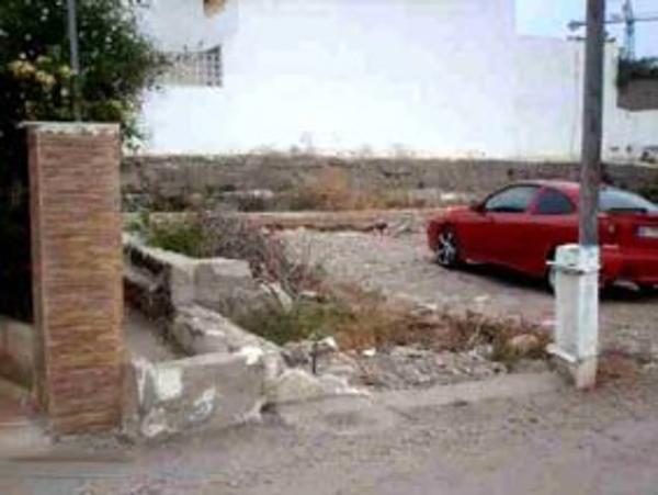 Terreno en calle Jardineros photo 2