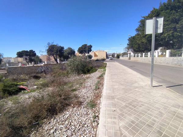Terreno en calle Euro photo 4