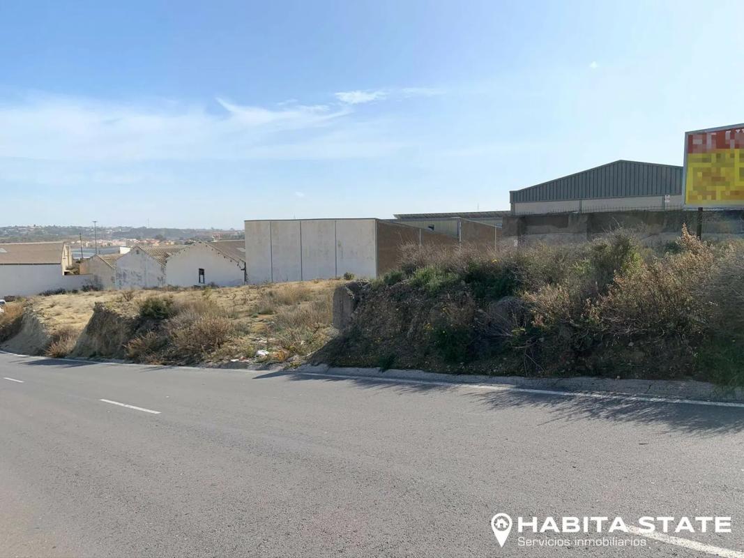 Terreno en venta en Huércal de Almería, Almería photo 1