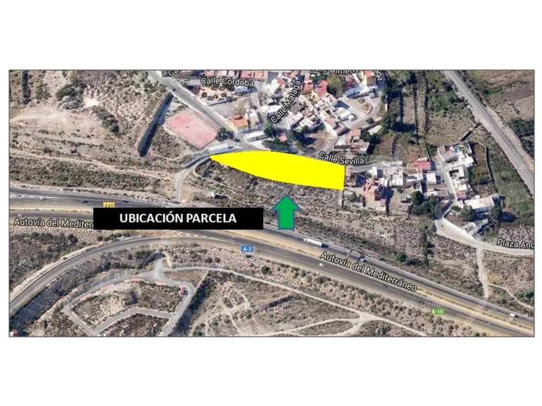 Terreno en venta en Huércal de Almería, Almería photo 1