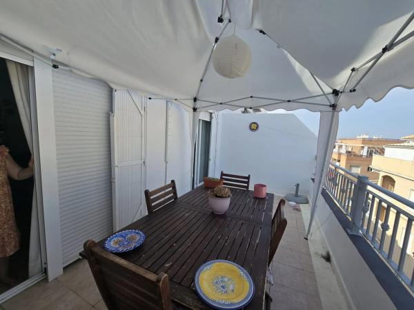 Ático en venta en Calle San Emigdio, 31, Torrevieja photo 1