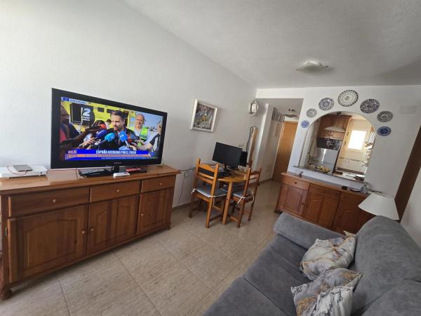 Ático en venta en Calle San Emigdio, 31, Torrevieja thumbnail 1