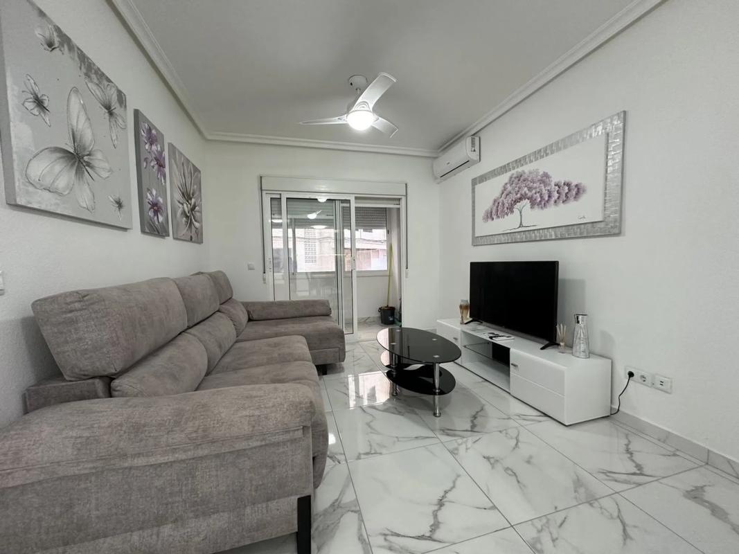 Продажа квартиры на Barrio El Molino, Торревьеха
photo 1