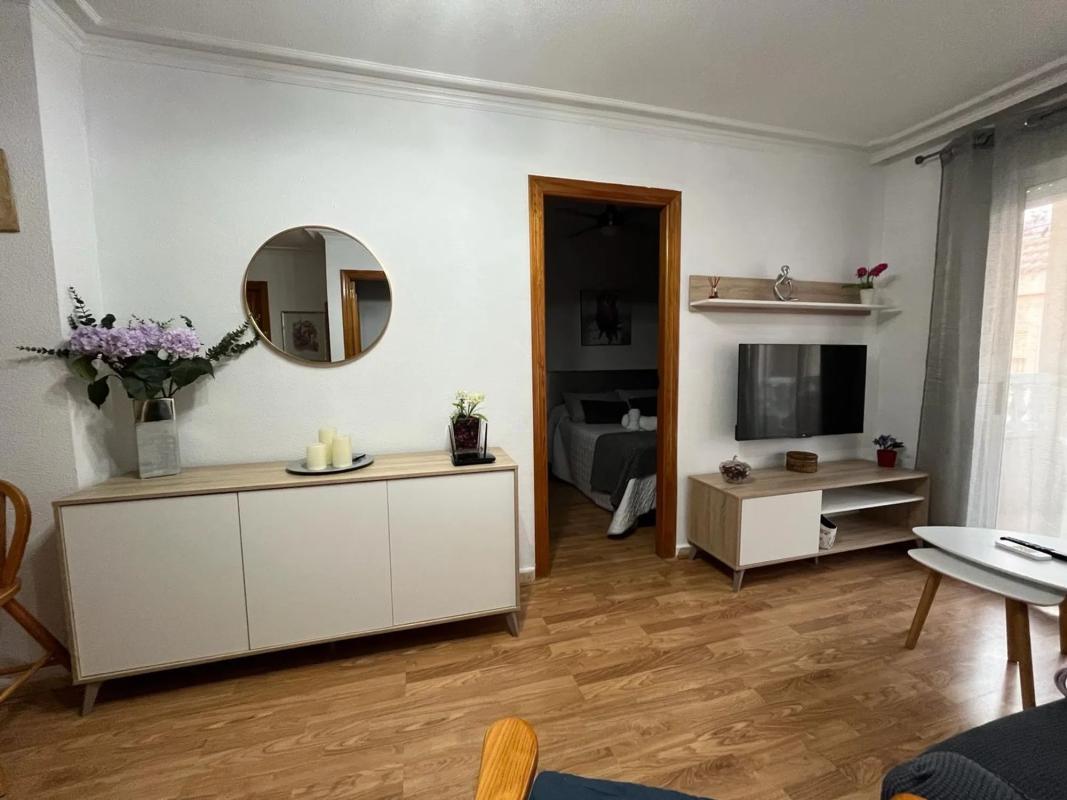 Sale of apartment in Calle Beniajan, 10, Torrevieja
 photo 4