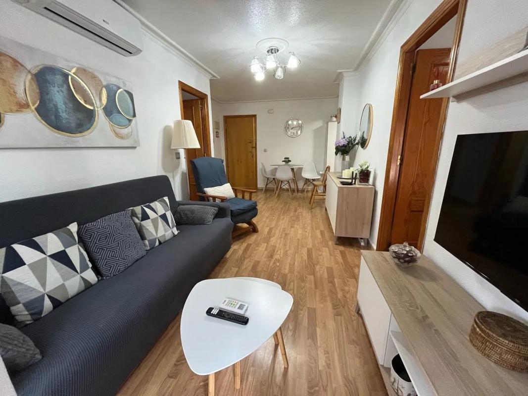 Sale of apartment in Calle Beniajan, 10, Torrevieja
 photo 5