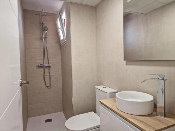 Apartment for sale in  Barrio Gaspar Perrelló, Torrevieja photo 4