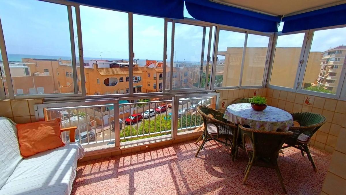 Продажа квартиры на Barrio Los Europeos, Торревьеха
photo 3
