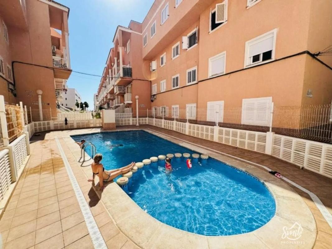 Продажа квартиры на Calle Emperadores, 1, Торревьеха
photo 2