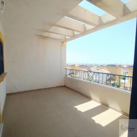 Квартира на продажу на  Barrio Los Balcones - Los Altos del Edén, Торревьеха photo 2