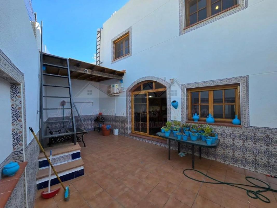 Propiedades en venta y alquiler en España photo 5
