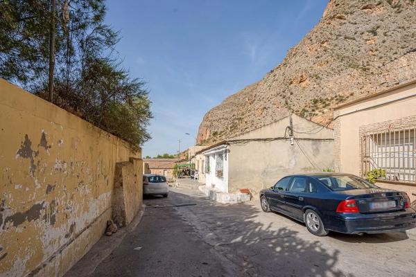 Independent chalet for sale in Grupo Almendro, Callosa de Segura
 photo