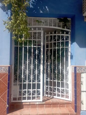 Casa independiente en calle Benijofar, 13 photo 1