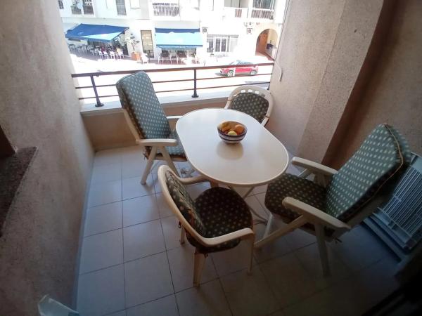 Piso en venta en Avenida de Cervantes, 37, Guardamar del Segura
 photo 4