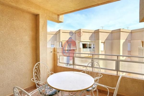 Piso en venta en Avenida de Cervantes, 41, Guardamar del Segura
 photo 2