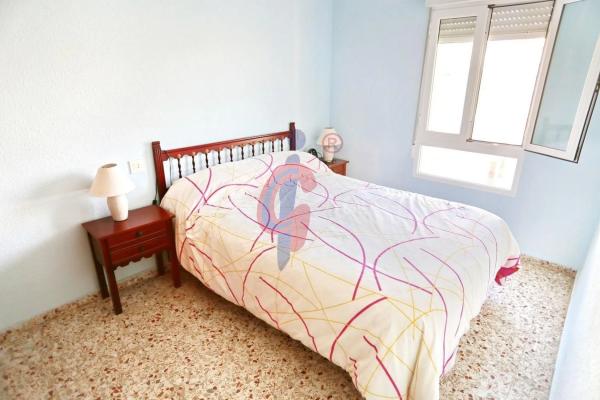 Piso en venta en Avenida de Cervantes, 41, Guardamar del Segura
 photo 4