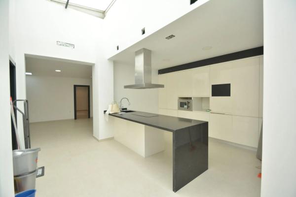 Chalet adosado en calle San Tarsicio photo 4