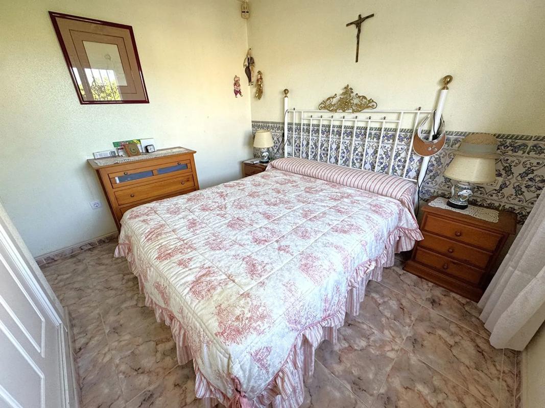 Properties for sale and rent in Spain photo 1