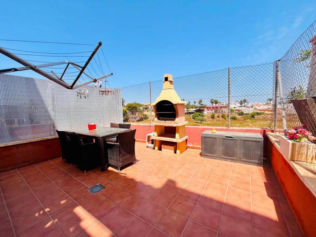 Properties for sale and rent in Spain photo 4
