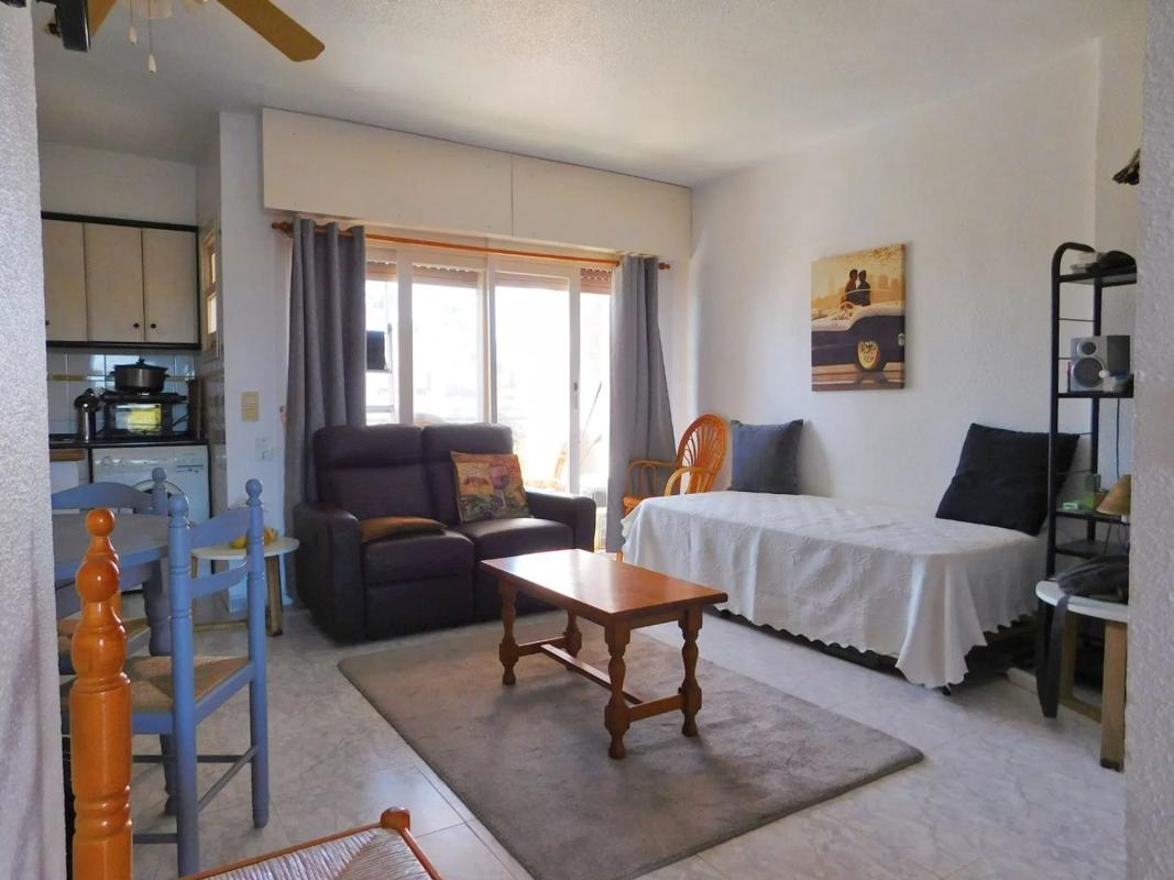 Продажа квартиры на Barrio Villamartín-Las Filipinas, Ориуэла
photo 1